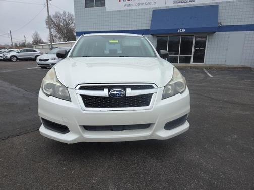 2014 Subaru Legacy 2.5i