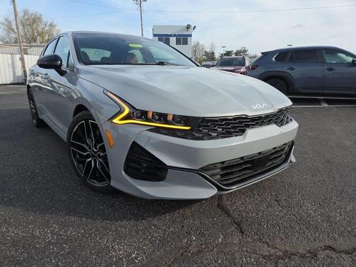 Wolf Gray 2023 Kia K5 GT