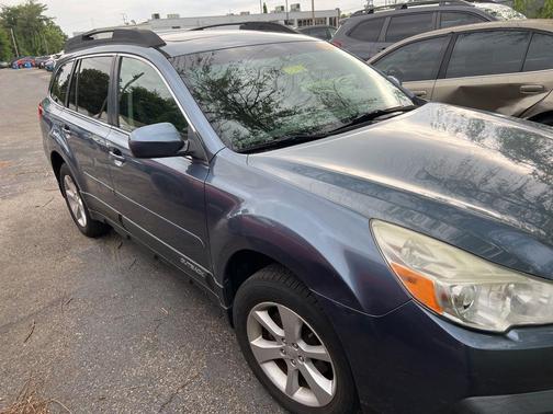 Twighlight Blue Metallic 2013 Subaru Outback 2.5i Premium