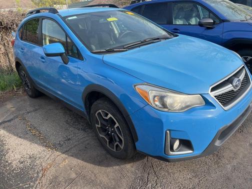 Hyper Blue 2016 Subaru Crosstrek 2.0i Premium