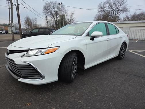 2023 Toyota Camry XLE