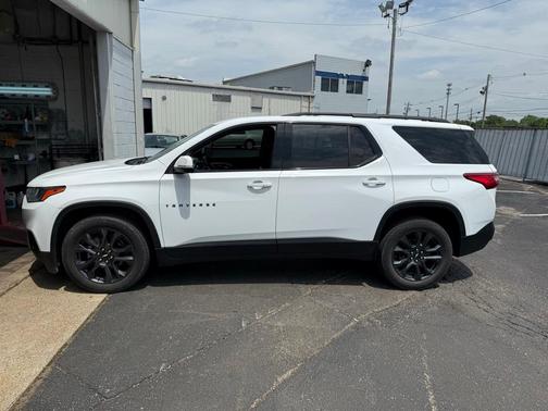 2021 Chevrolet Traverse RS