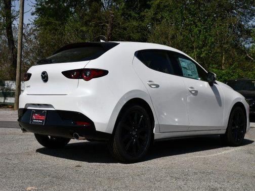 Snowflake White Pearl 2026 Mazda Mazda3 FWD w/Premium Package