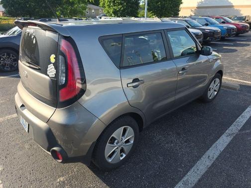 Titanium Gray 2016 Kia Soul Base