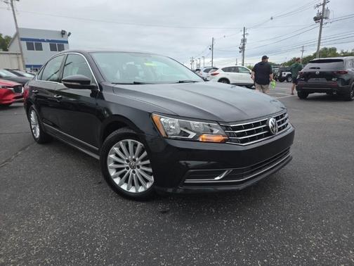2017 Volkswagen Passat 1.8T SE