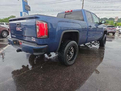 Stone Blue Metallic 2017 GMC Sierra 1500 SLT