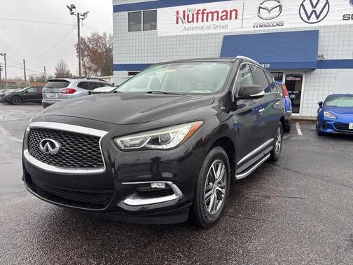 2017 INFINITI QX60 Base