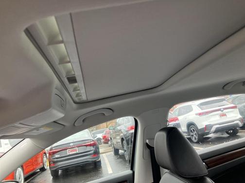 2022 Volkswagen Passat 2.0T Limited Edition