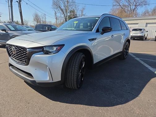 2025 Mazda CX-90 Premium