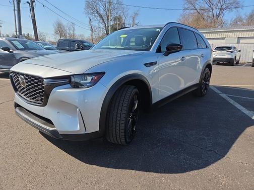 2025 Mazda CX-90 Premium