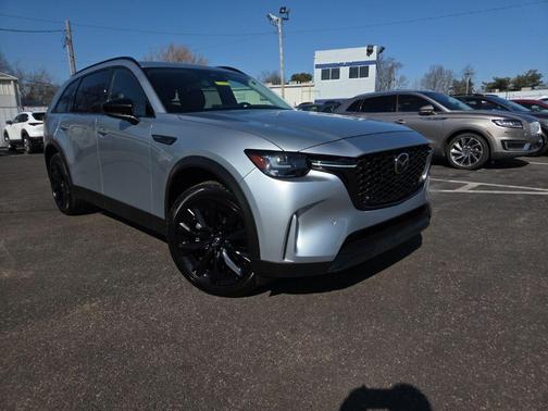 2025 Mazda CX-90 Premium