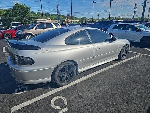 2004 Pontiac GTO 
