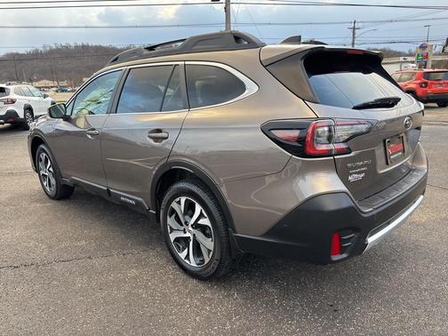 2021 Subaru Outback Limited XT