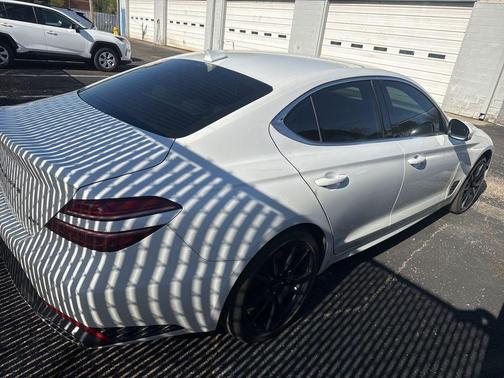 2024 Genesis G70 2.5T