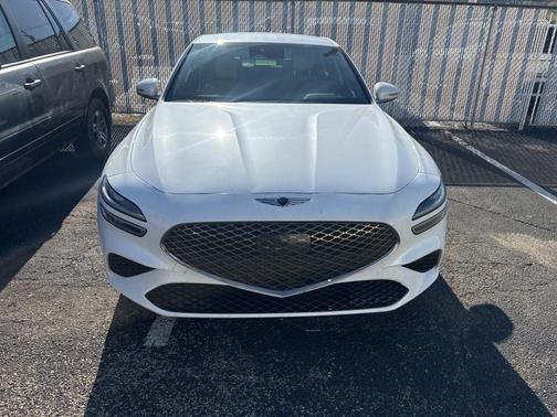 2024 Genesis G70 2.5T