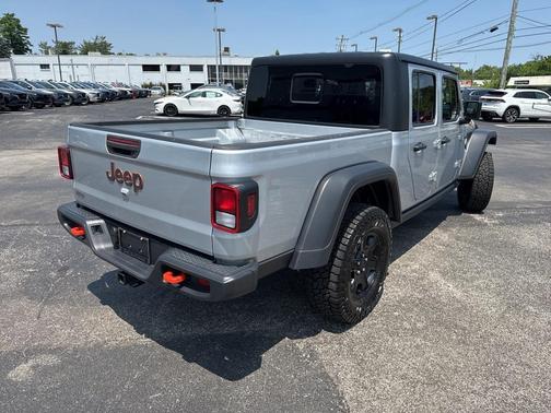 2023 Jeep Gladiator Mojave