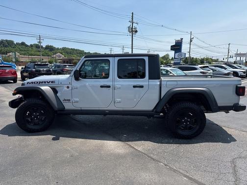 2023 Jeep Gladiator Mojave