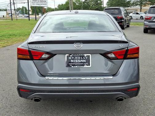 2022 Nissan Altima 2.5 SL