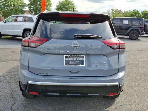 2024 Nissan Rogue Platinum