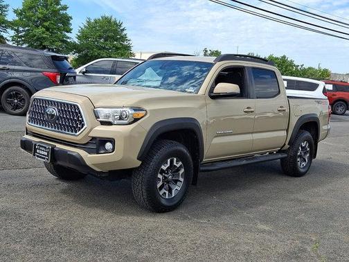 Quicksand 2019 Toyota Tacoma TRD Off Road