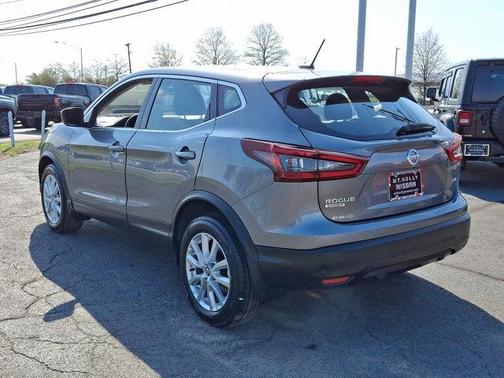 2022 Nissan Rogue Sport S