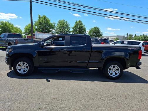 Black 2019 Chevrolet Colorado LT