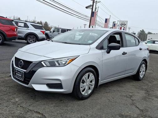 2022 Nissan Versa 1.6 S