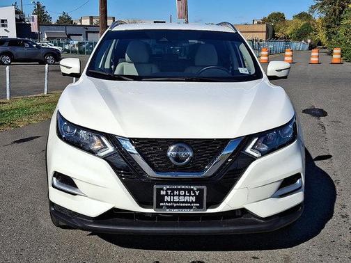 2022 Nissan Rogue Sport SL