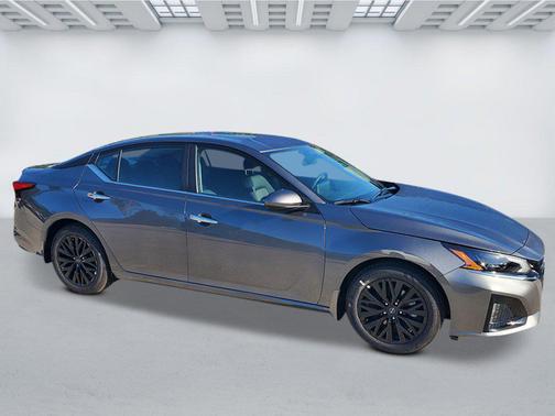 Gun Metallic 2026 Nissan Altima SV