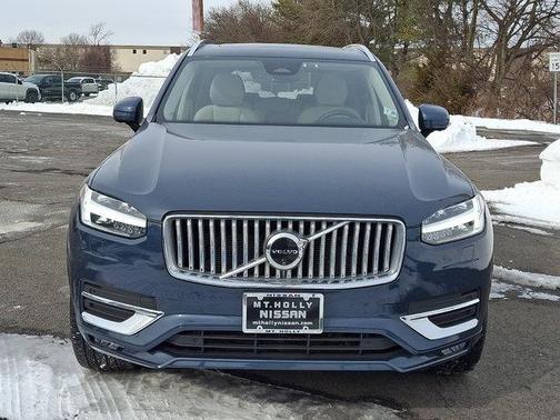 2025 Volvo XC90 Plus