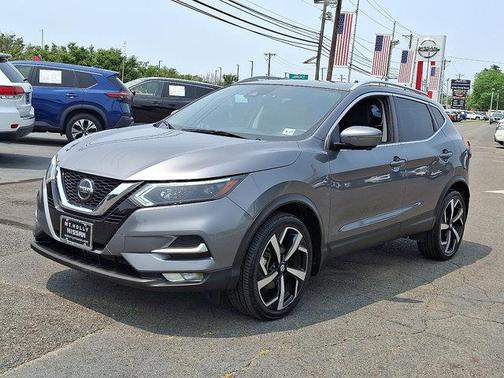 2022 Nissan Rogue Sport SL