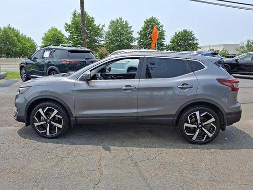 2022 Nissan Rogue Sport SL