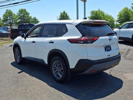 Glacier White 2023 Nissan Rogue S