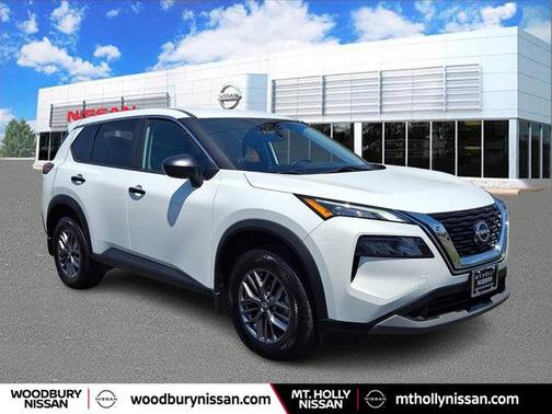 Glacier White 2023 Nissan Rogue S