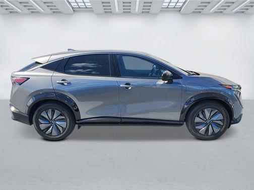 2025 Nissan ARIYA EVOLVE+