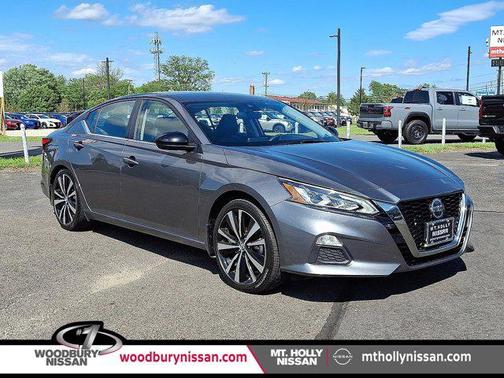 2022 Nissan Altima 2.5 SR