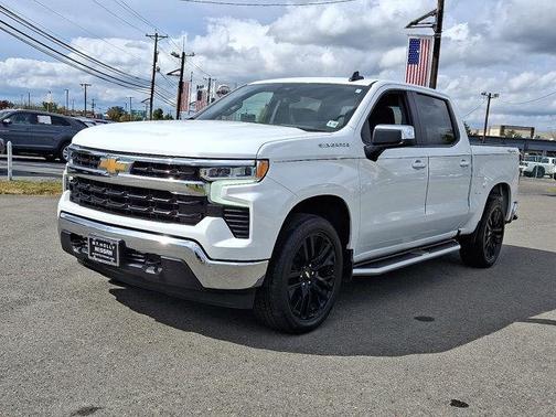 2024 Chevrolet Silverado 1500 LT