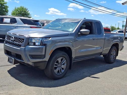 Gun Metallic 2025 Nissan Frontier SV