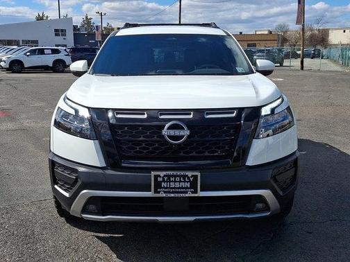 2025 Nissan Pathfinder Rock Creek
