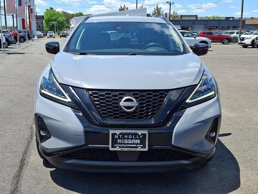 Boulder Gray Pearl 2023 Nissan Murano SV