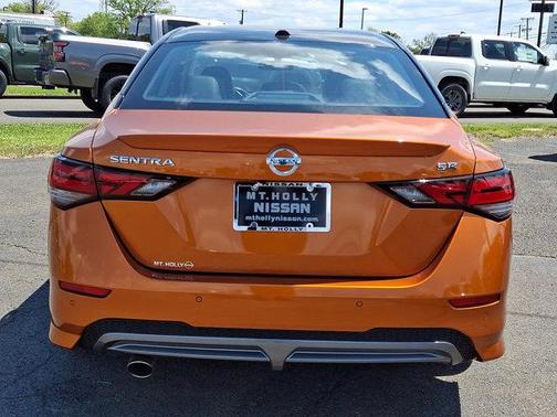 Monarch Orange Metallic/Super Black 2023 Nissan Sentra SR