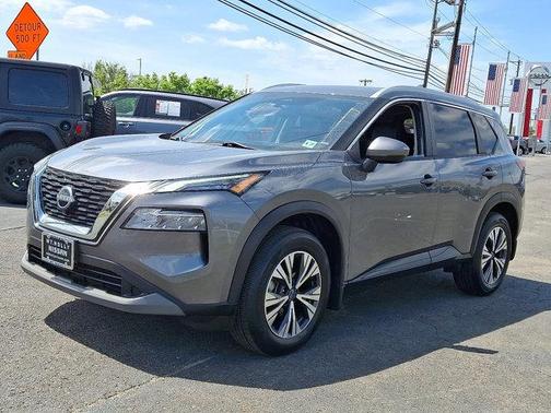 2022 Nissan Rogue SV