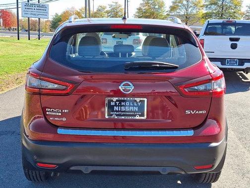 2020 Nissan Rogue Sport SV