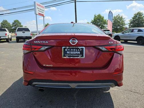 2022 Nissan Sentra SR