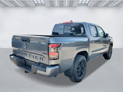 Gun Metallic 2026 Nissan Frontier SV