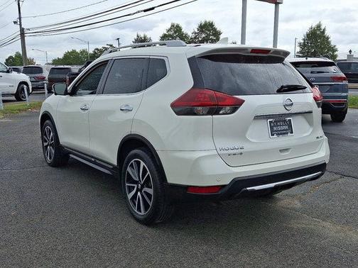2020 Nissan Rogue SL