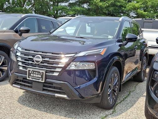2024 Nissan Rogue Platinum