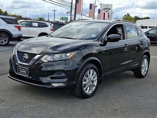 2021 Nissan Rogue Sport SV
