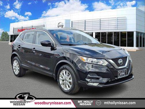 2021 Nissan Rogue Sport SV
