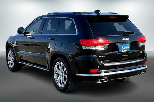 2020 Jeep Grand Cherokee Summit